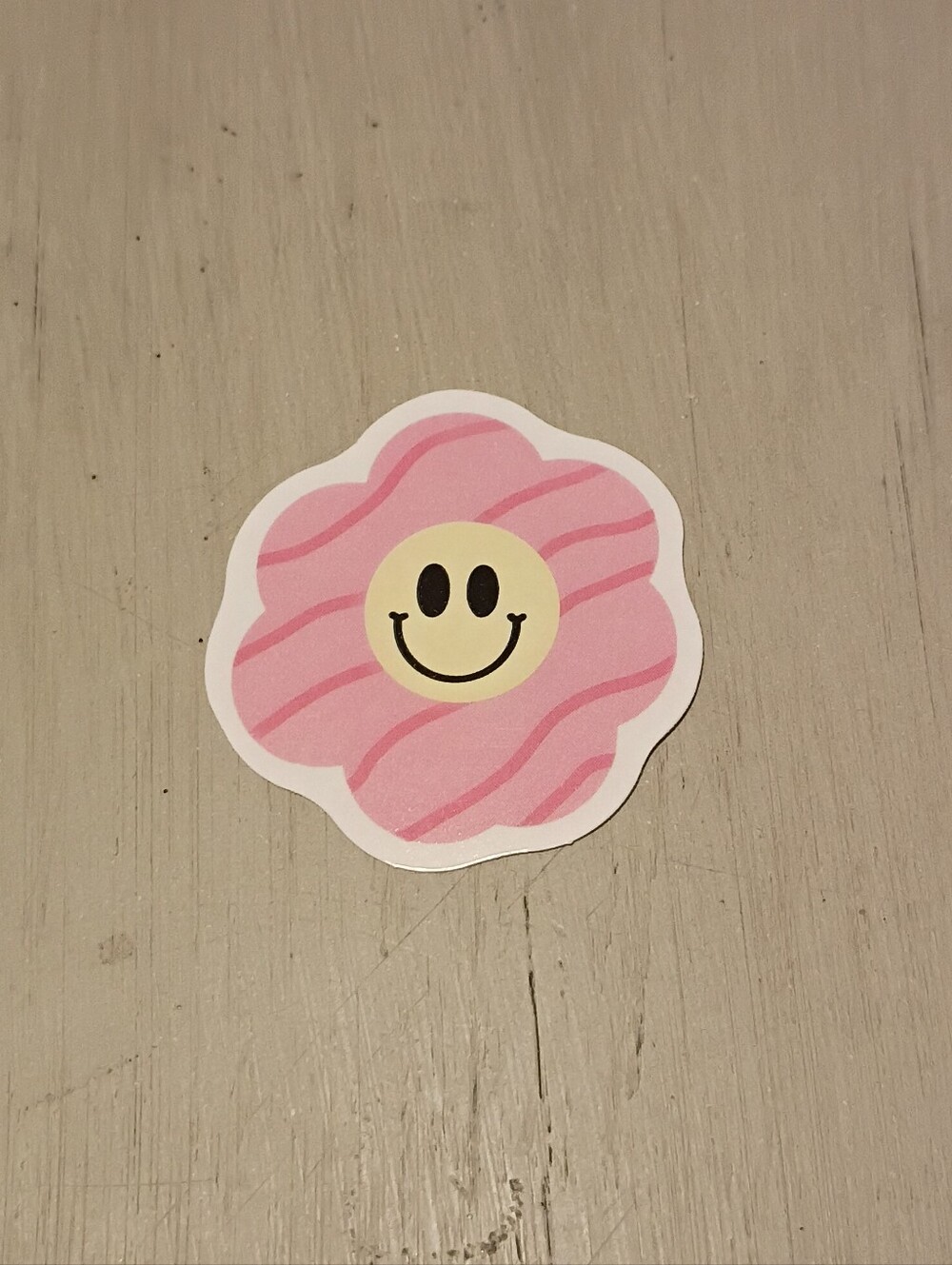10/$10 Sticker Decal - Smiley Face Inside Pink Flower - Brand New